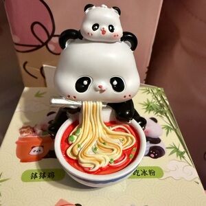 🆕 Cute Panda Noodle Figurine